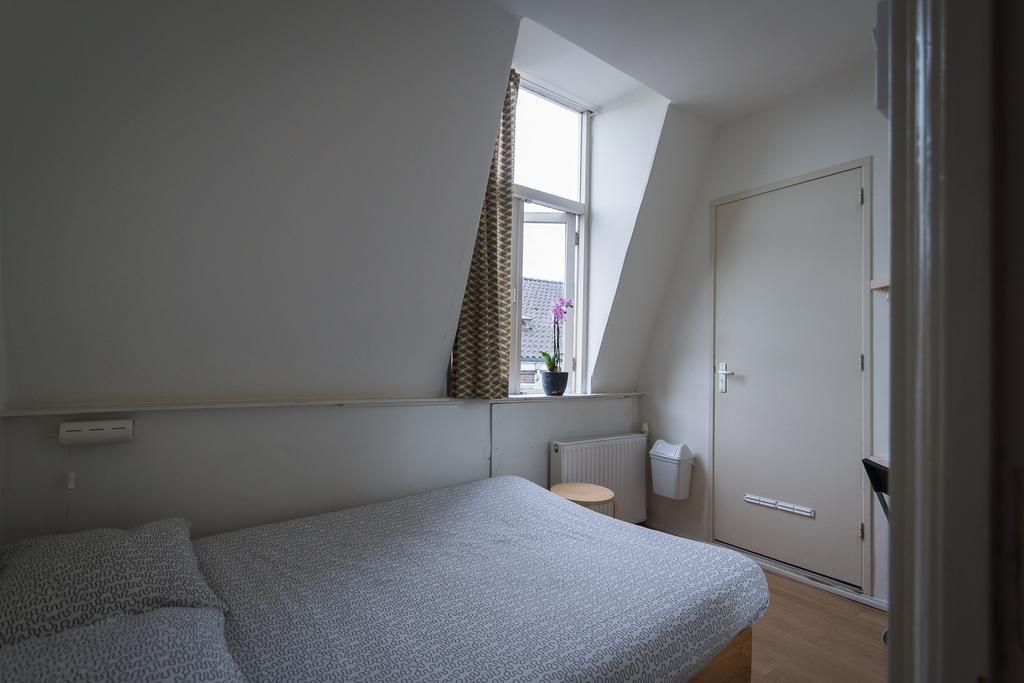 Stone Hotel & Hostel Utrecht Bilik gambar