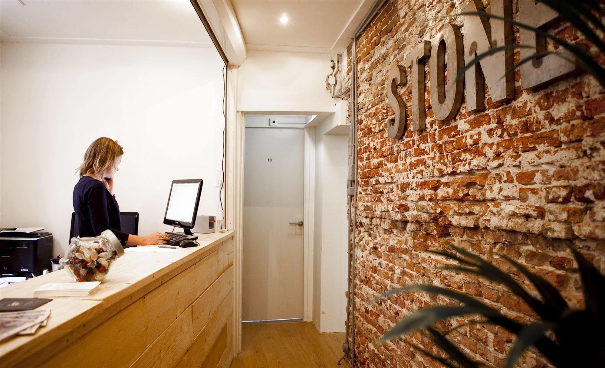 Stone Hotel & Hostel Utrecht Luaran gambar